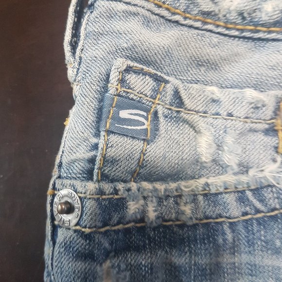 ❌️Sold on Alt. Platform❌️Silver Jeans Co. Demin Miniskirt - Picture 6 of 6